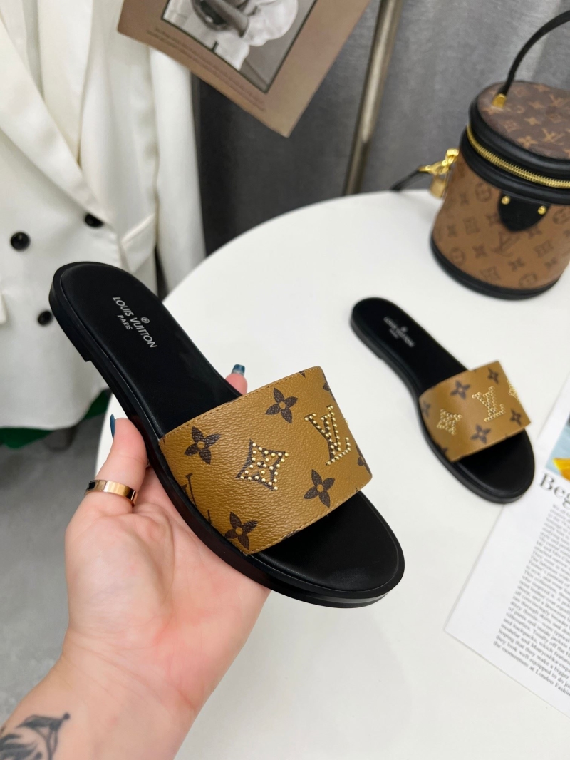 Louis Vuitton Slippers